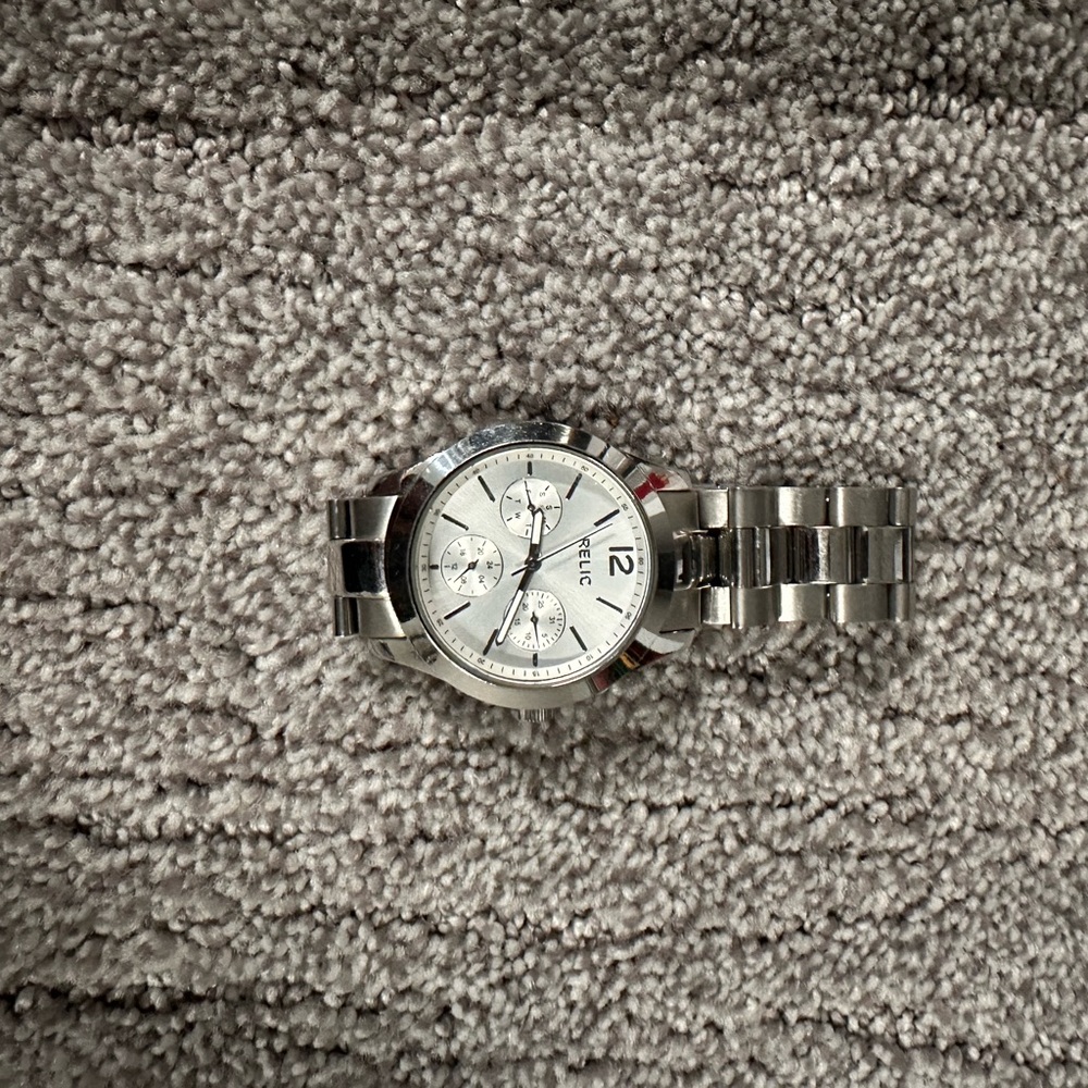 Relic Women's Silver Bracelet Watch
